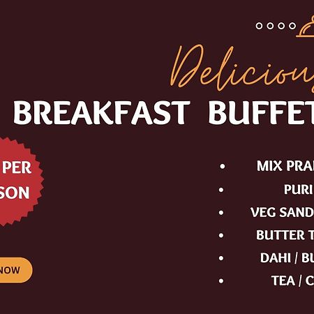 Hotel Jb Residency !! Luxurious & Royal Balcony Rooms !! Large Rooms Zirakpur Esterno foto